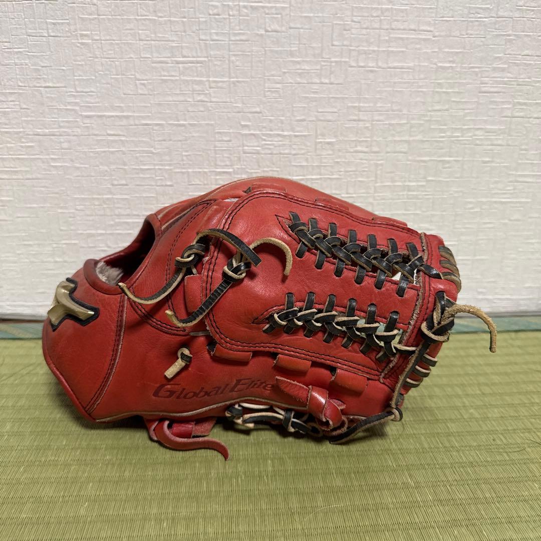 Mizuno Global Elite 軟式グローブ レッド
