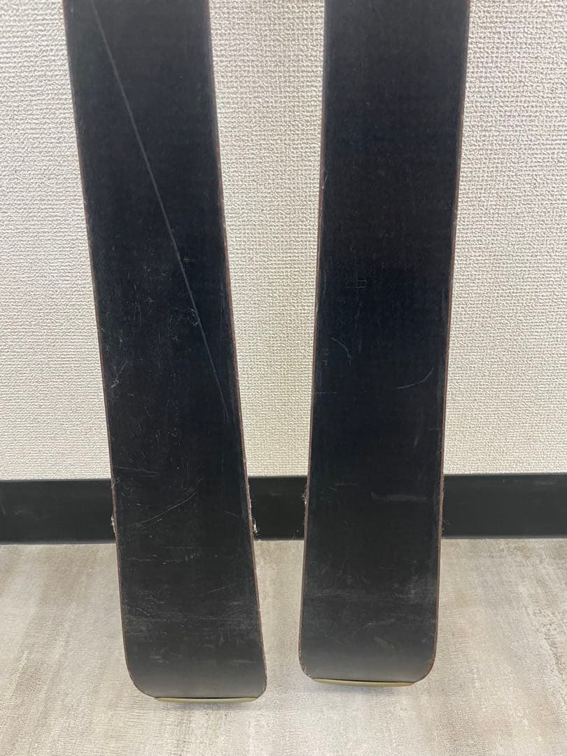 送料無料 Atomic アトミック スキー板 158cm ビンディング付き
