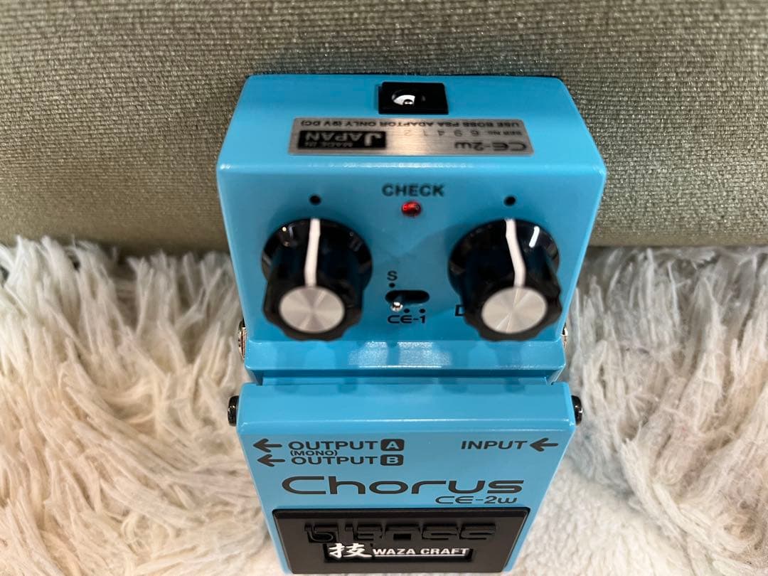 日本製 BOSS CE-2w Chorus エフェクター ペダル 技クラフト