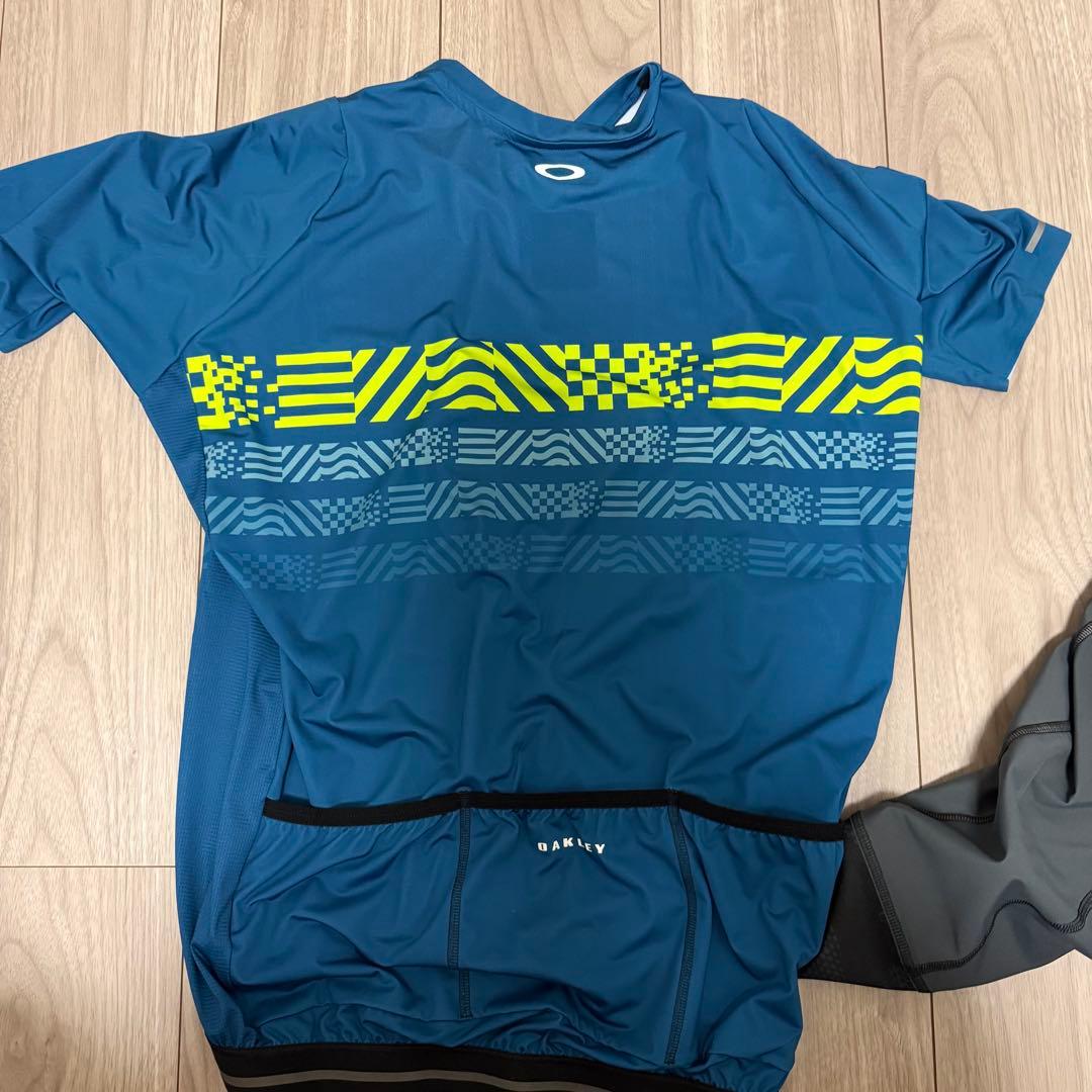 オークリー　Oakley サイクルジャージ 未使用（試着のみ）　トライアスロン