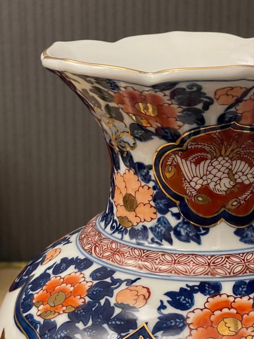 有田焼　晢山窯　花瓶　高さ46cm