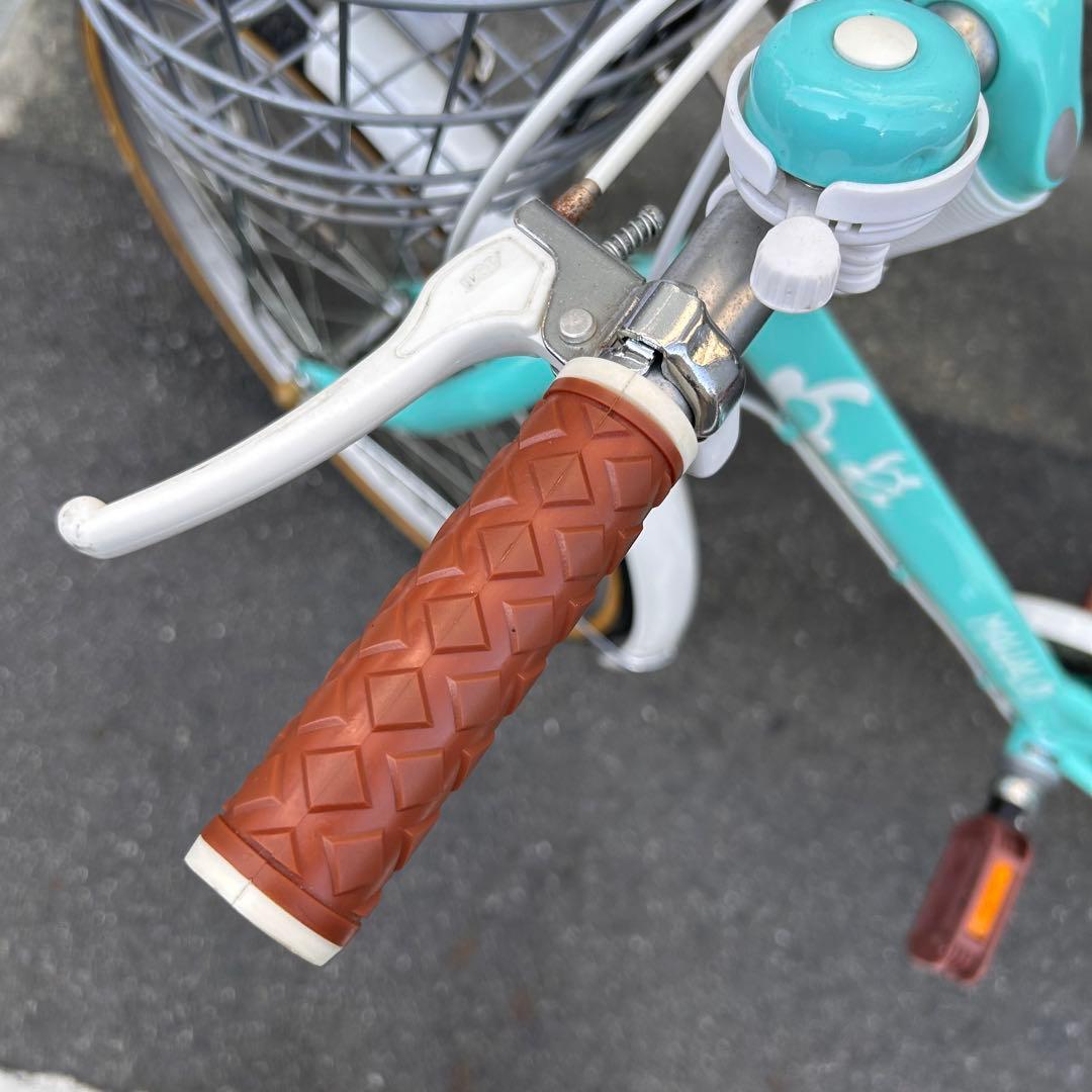 MAHALOシティサイクル (前バスケット付き)