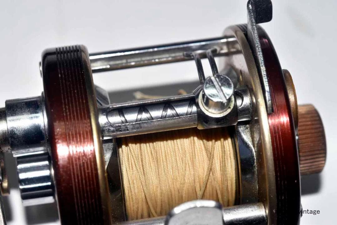 希少　 heddon reel HERITAGE(Y275-311)