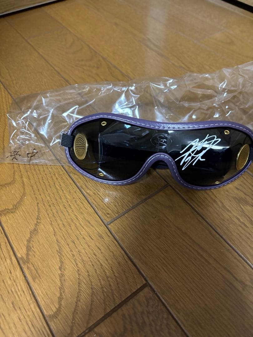 JRA 浜中俊騎手 直筆サイン入りゴーグル