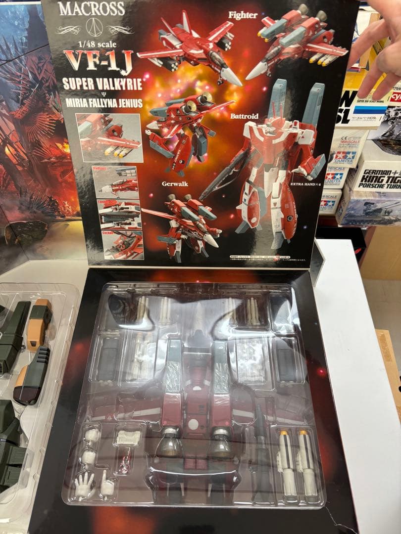 1/48VF-1J スーパーバルキリー & アーマーパーツ組み合わせ