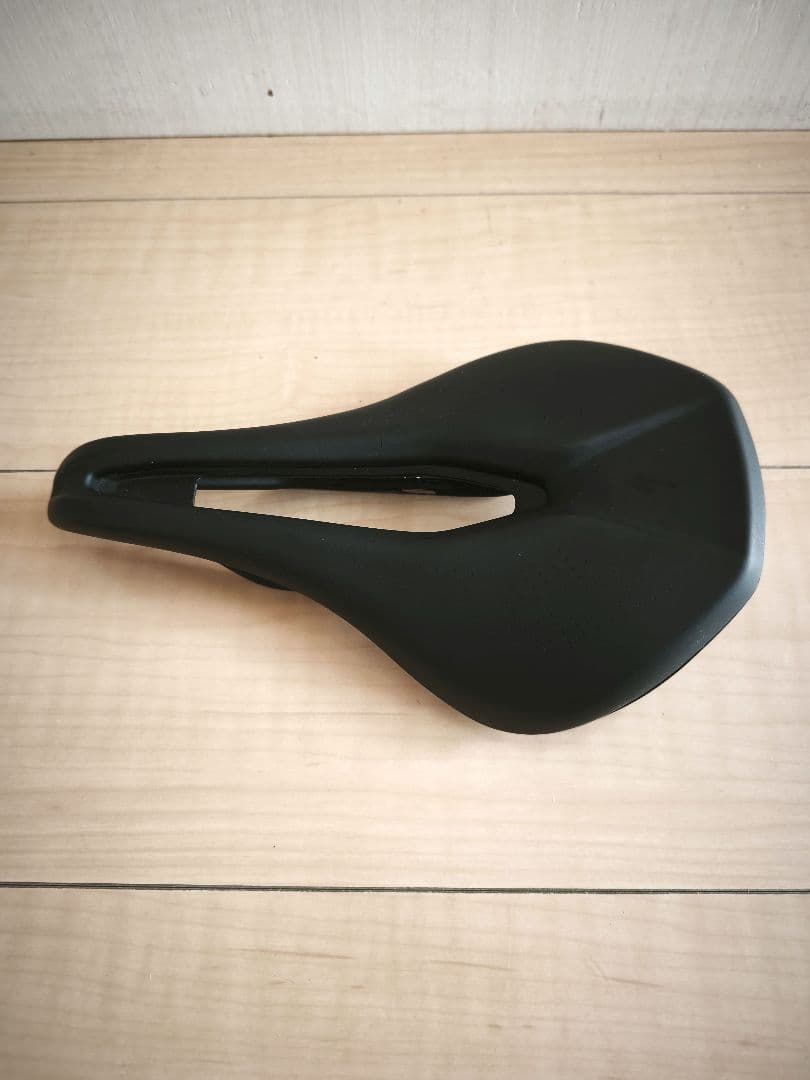 SPECIALIZED POWER EXPERT サドル 143mm ブラック