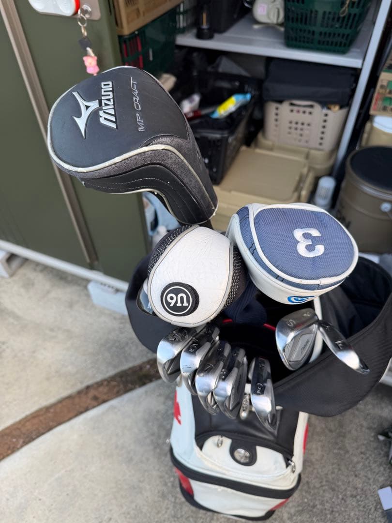 TaylorMade ゴルフバッグ クラブセット
