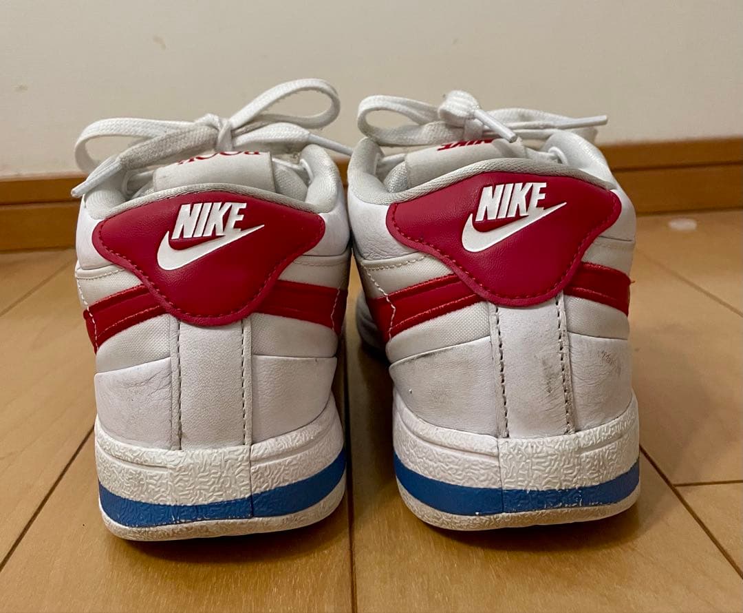 NIKE、BOOK 1 EP、23.5センチ