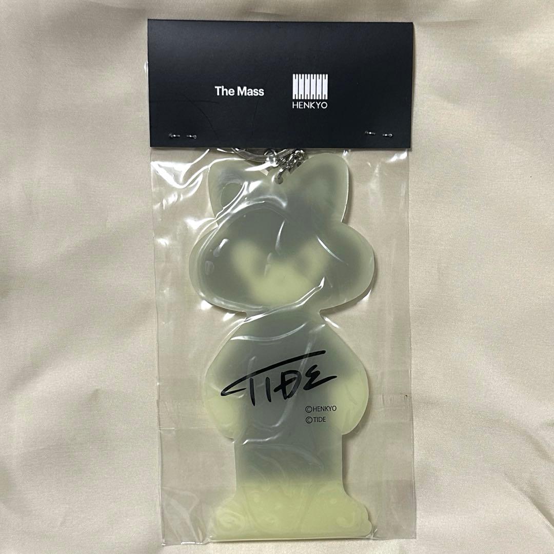 TIDE タイド 蓄光 アクリルキーホルダー