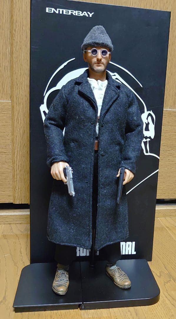 エンターベイ 1/6 フィギュア