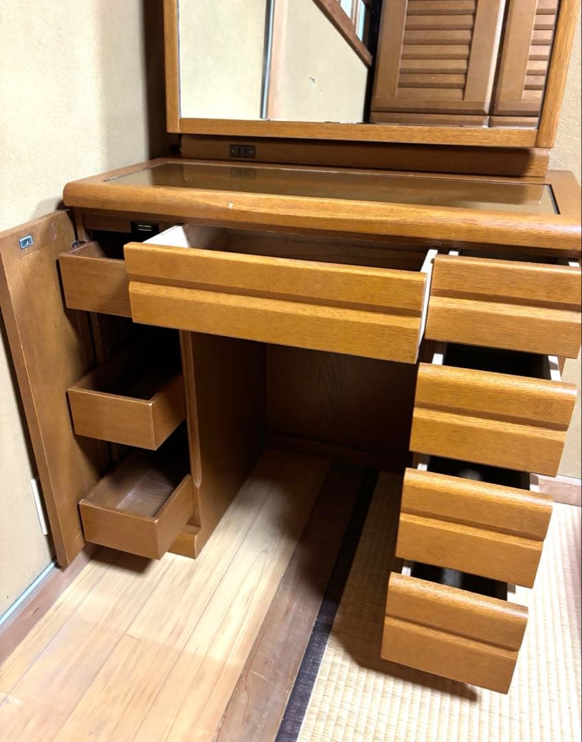 最終お値下げ！ 一面鏡ドレッサー　シンプル　昭和レトロ　ヴィンテージ