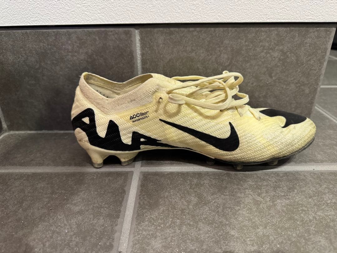 NIKEズーム マーキュリアル ヴェイパー 15