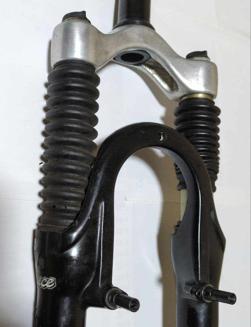 Rock Shox Judy サスペンションフォーク 26インチ