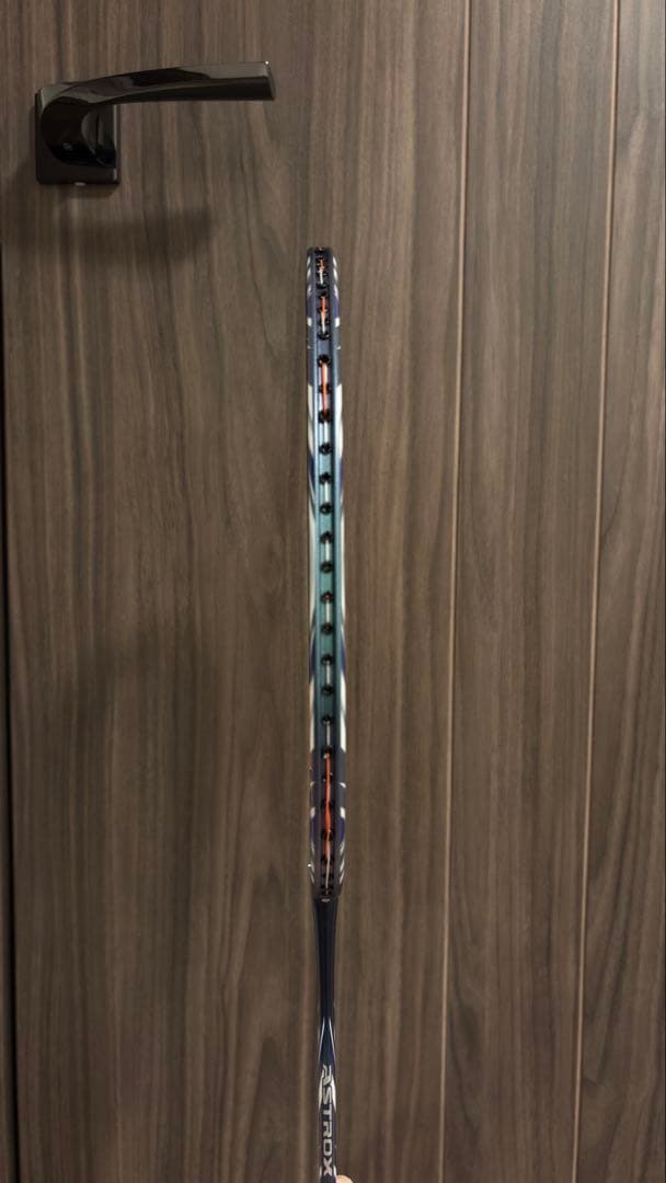 YONEX バドミントンラケット　アストロクス100zx