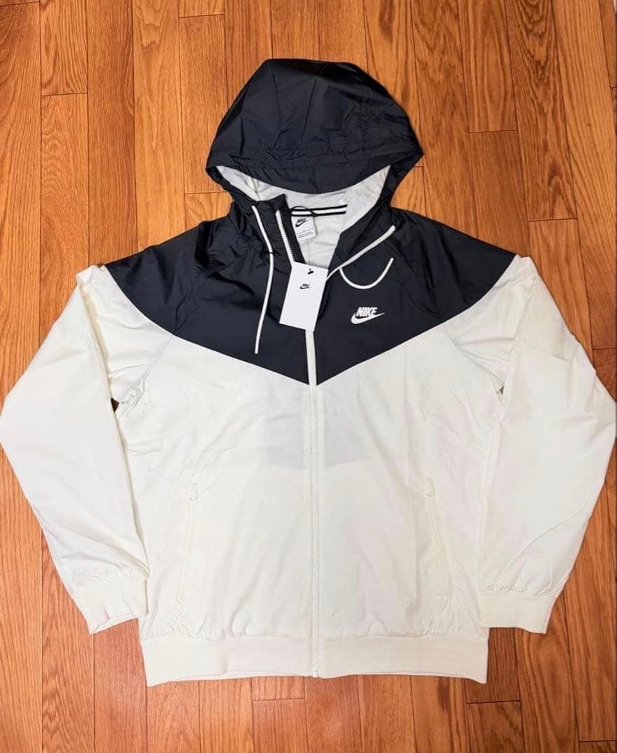 Nike ウィンドブレーカー ホワイト/ブラック 新品