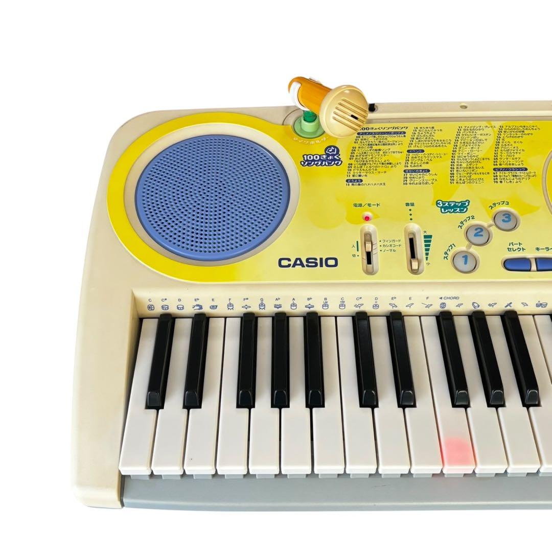 CASIO LK-38 光ナビゲーションキーボードLUCE ルーチェ 電子ピアノ