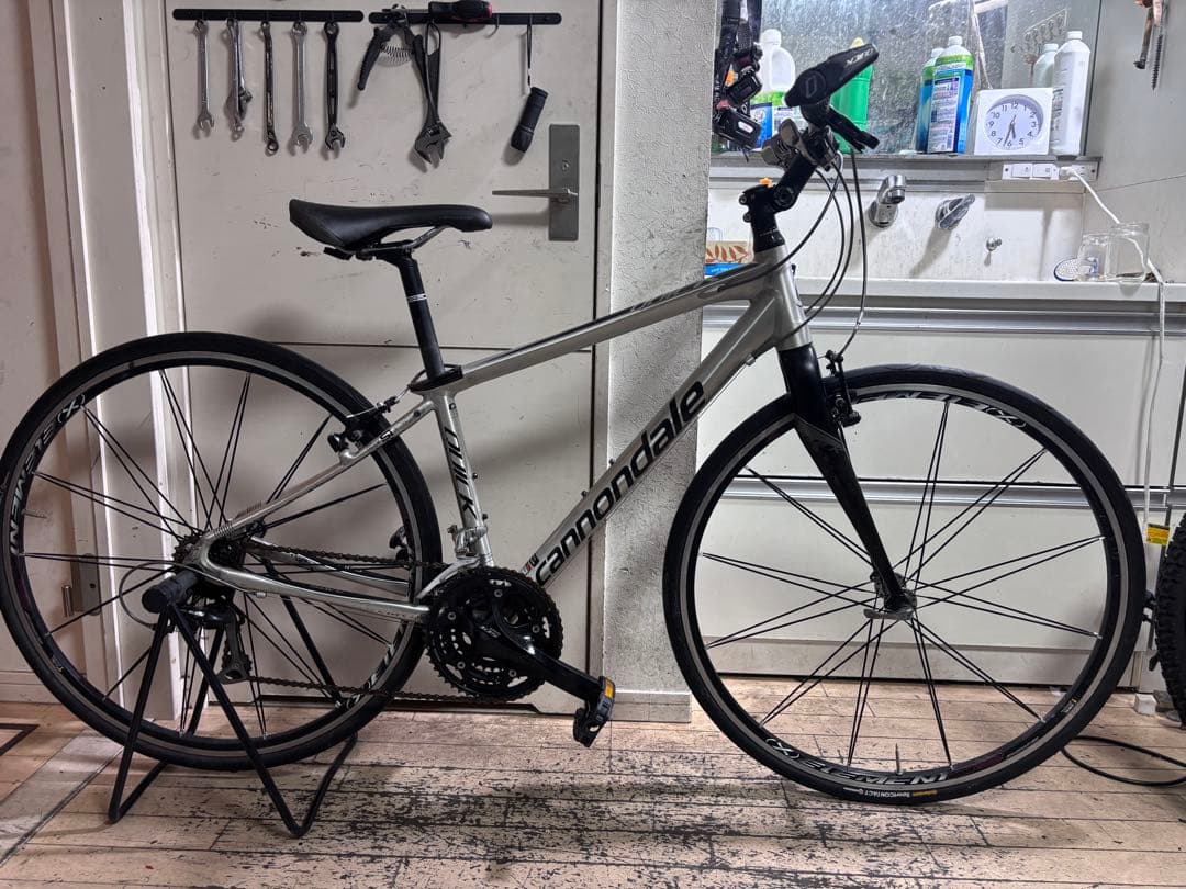 キャノンデール クイック4 (Cannondale Quick 4)クロスバイク