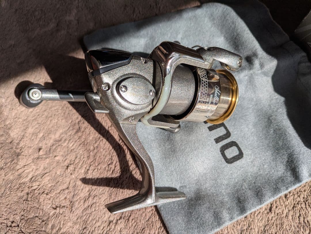 Shimano Twin Power 2500MGs スピニングリール