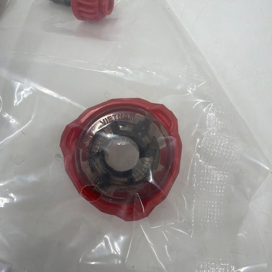 ② エアロペガサス3-70A レッドver ベイブレードx