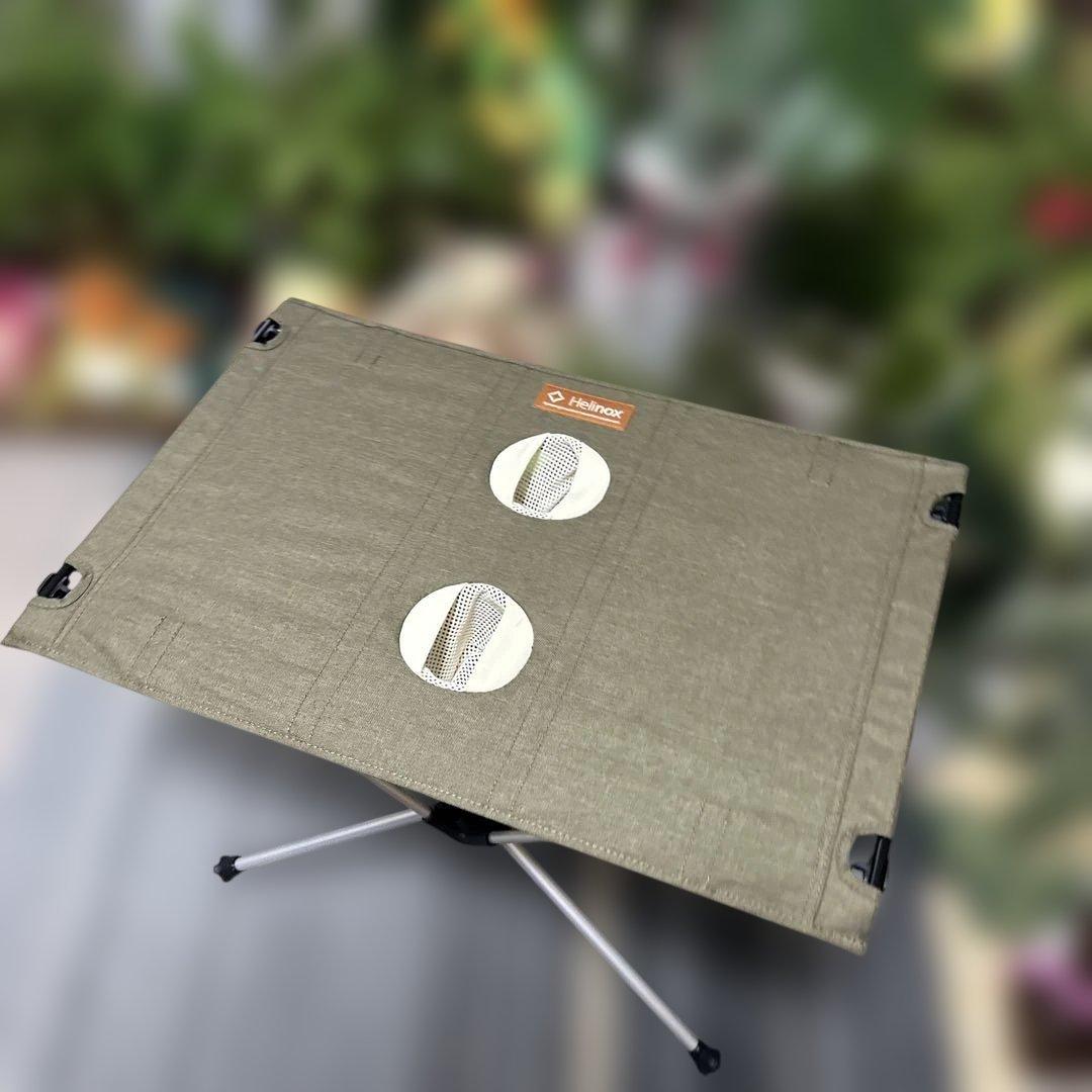 Helinox ヘリノックス　table one テーブルワン　カーキ