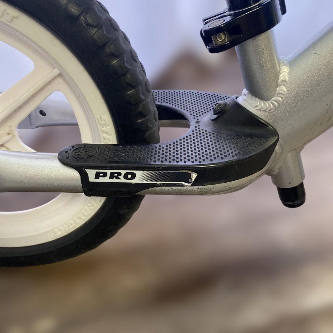 STRIDER PRO ストライダー　プロ　シルバー　メタリック　バランスバイク