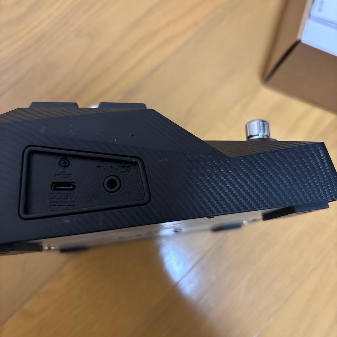 ZOOM G2 FOUR ギターエフェクター　マルチ