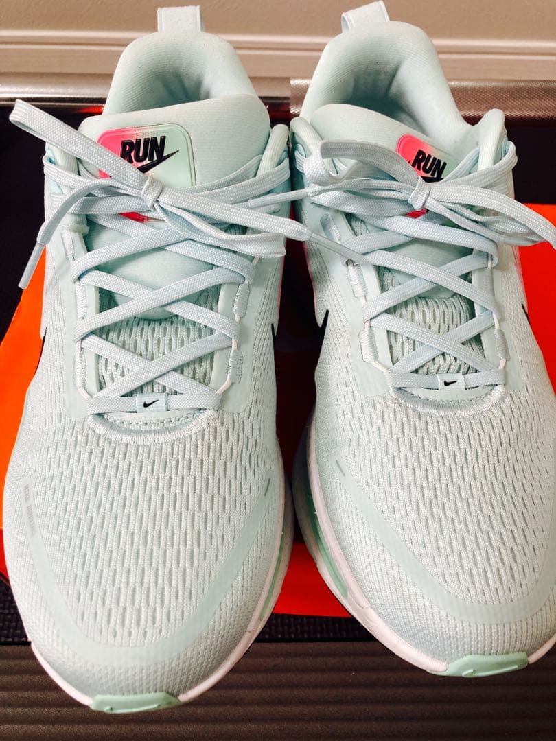 NIKE ボメロ18 27.5cm
