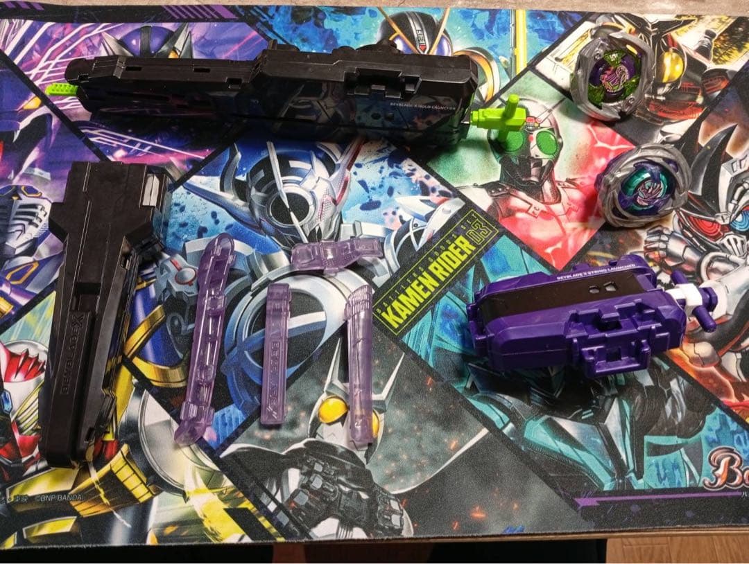 ベイブレードバースト ワイバーンホバー2-80GN サムライセイバー2-70L
