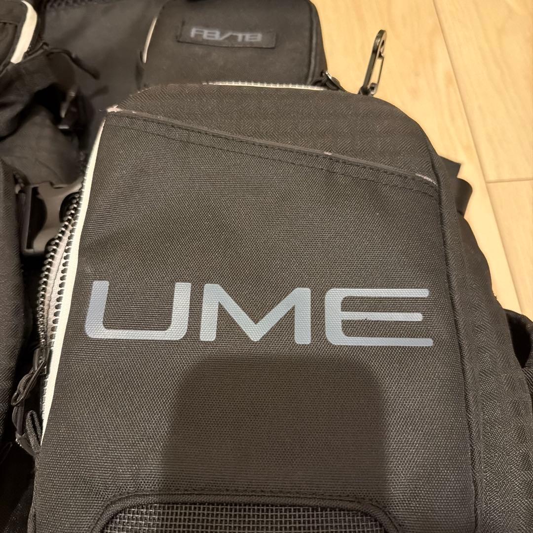 マズメ　ライフジャケット　(メジャー、フィッシュグリップ、プライヤー付き)