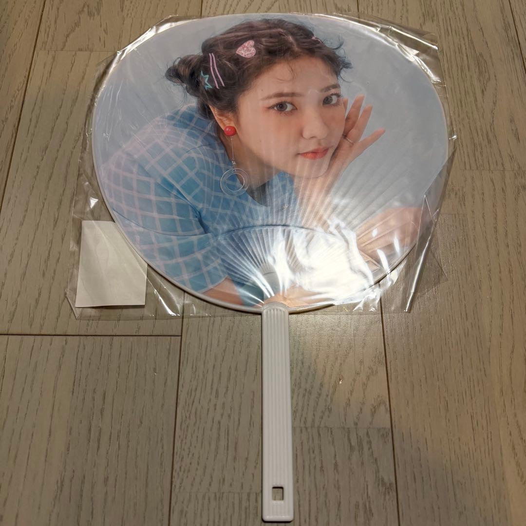 Red velvet うちわ　まとめ売り