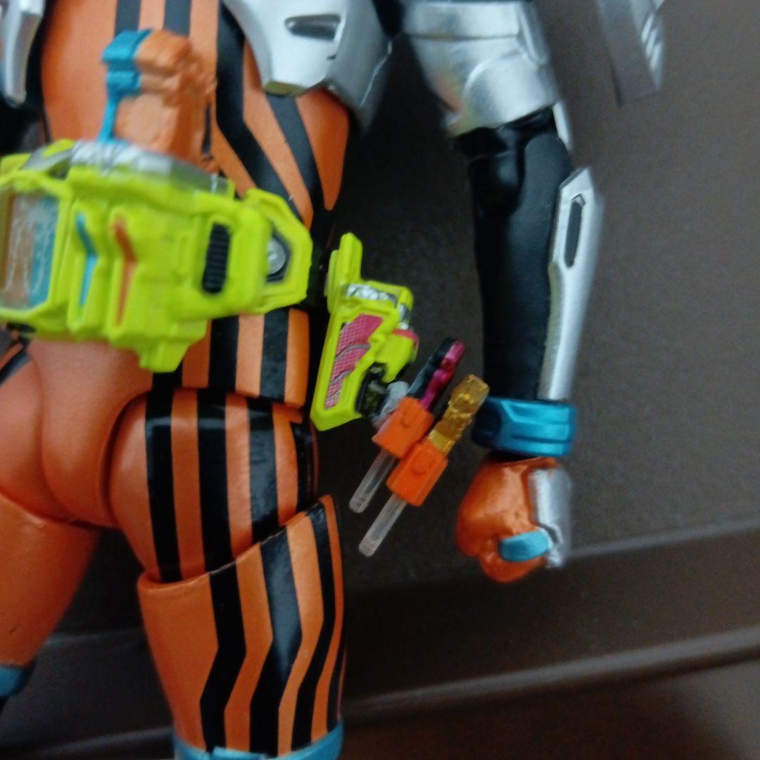 仮面ライダーエグゼイドマイティーブラザーズxx S.Hフィギュアーツ