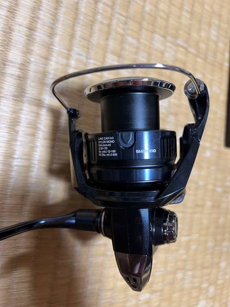 SHIMANO C5000XG スピニングリール　ツインパワーXD