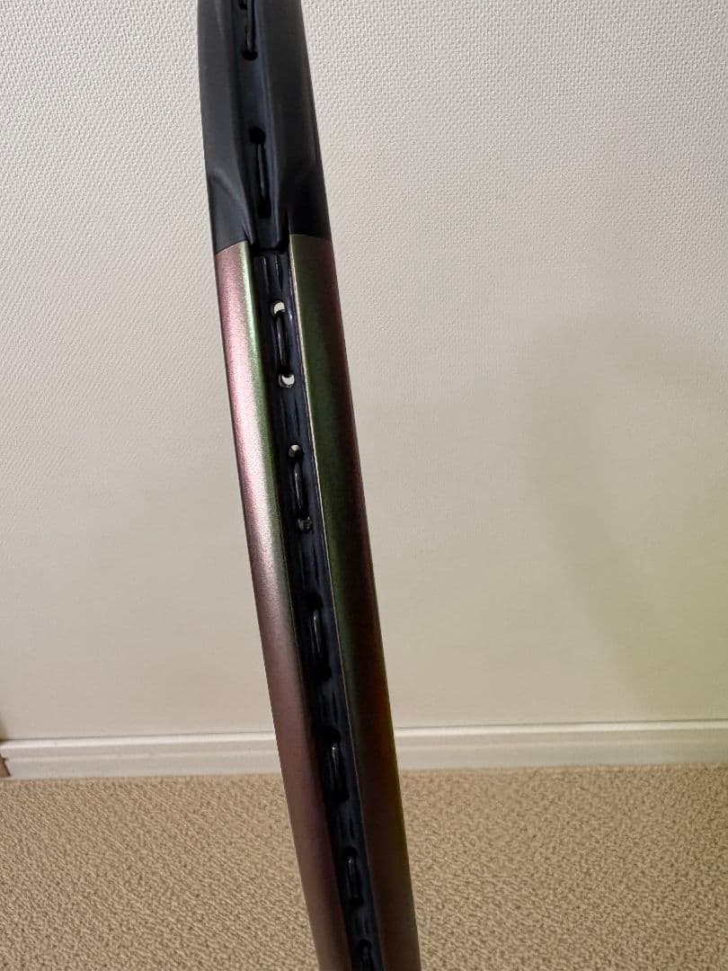 Wilson Blade V8 98 305g グリップ2