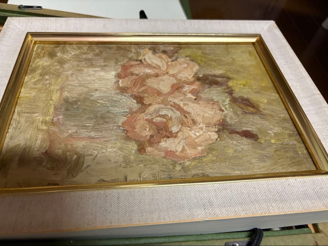 花の油彩画 金色フレーム付き