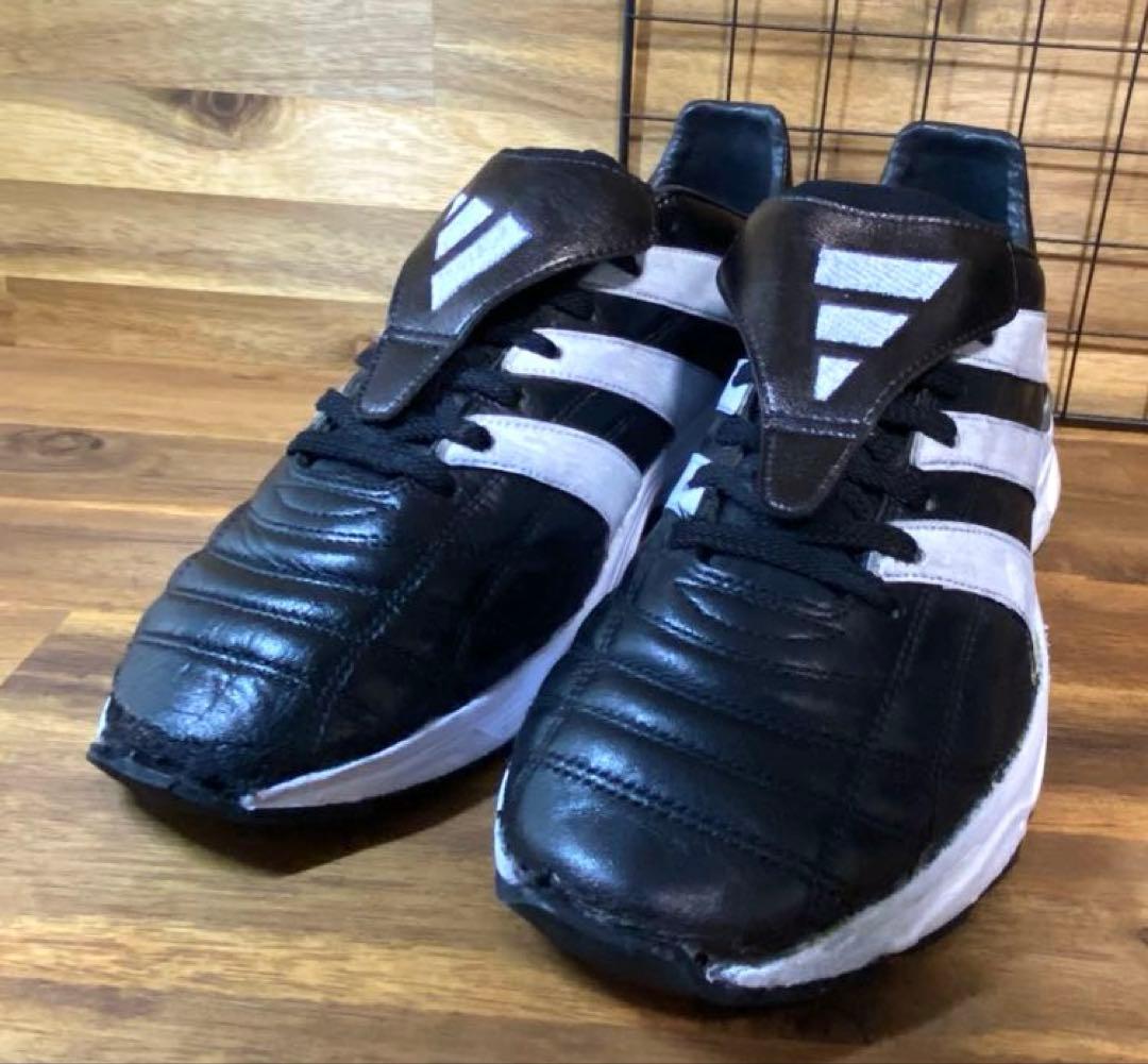 アディダス　サルディーナ　スニーカー　26.5㎝