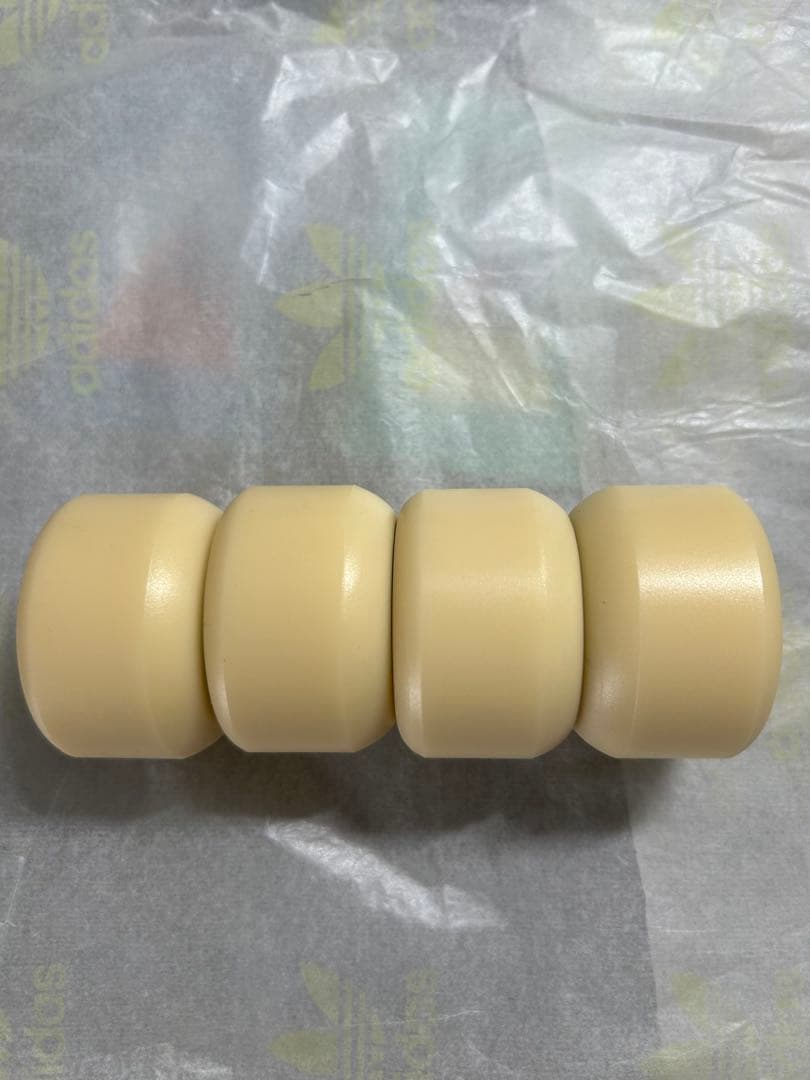 スピットファイア　ロックインズ　LOCK-INS ウィール 52mm 99A
