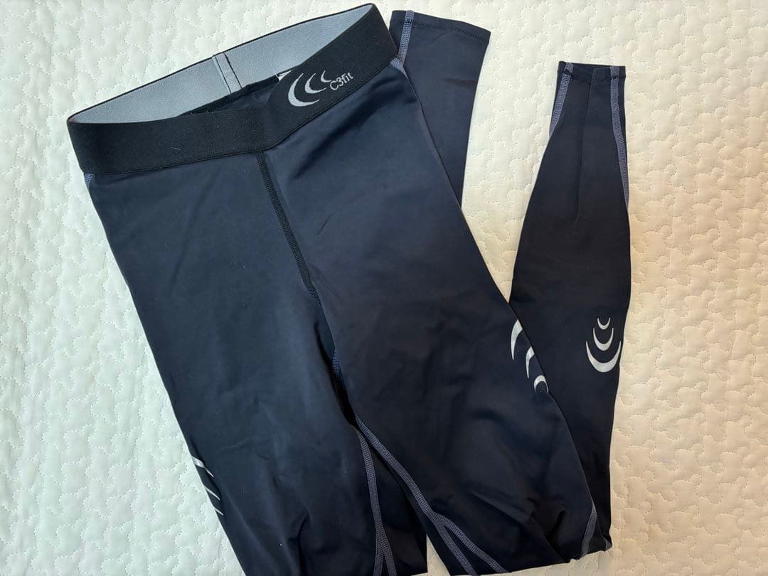 ランニングウェア　C3fit  women’s  Sサイズ