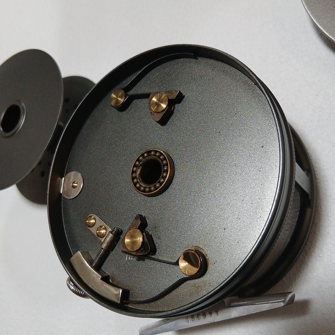 HARDY Perfect Fly Reel フライリール4インチ　右巻き