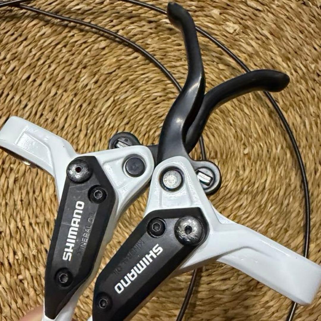 SHIMANO 油圧ブレーキレバー キャリパー 左右 ホワイト 自転車