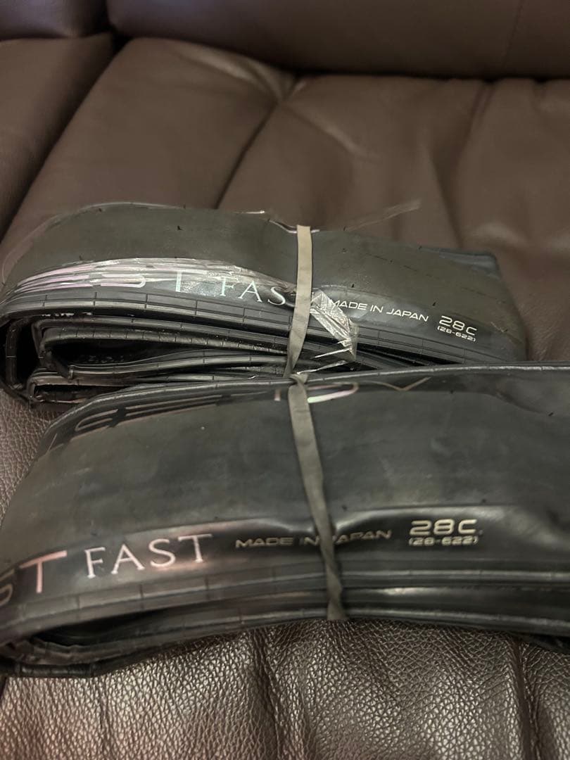 AGEST FAST 28Cクリンチャータイヤ 日本製