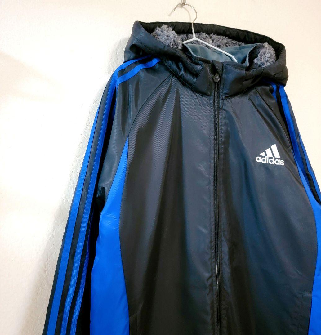 【adidas】新品☆中綿ベンチコート 裏ボア 防寒　 あたたかい160 黒/青