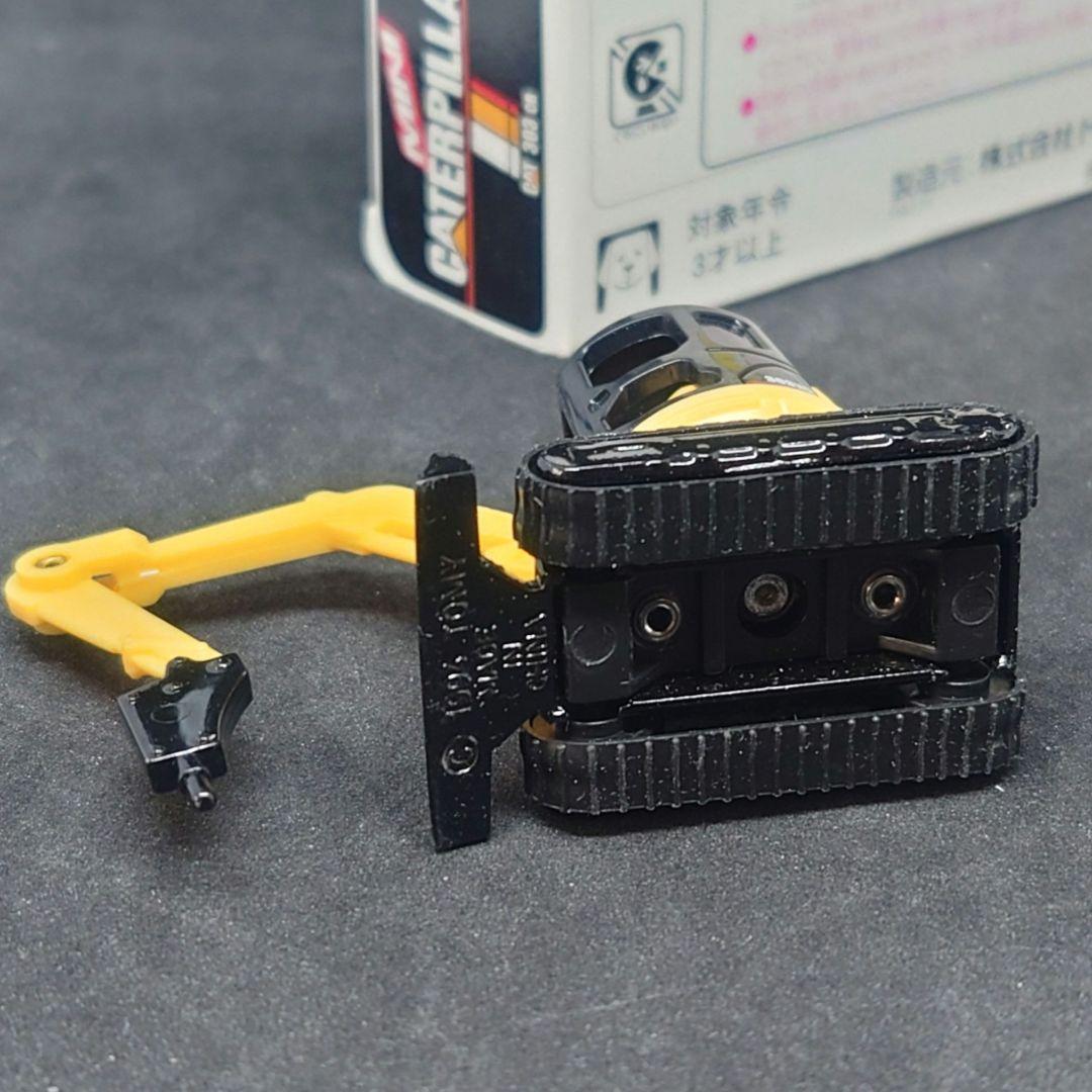 トミカ 非売品 キャタピラー CAT 303 CR
