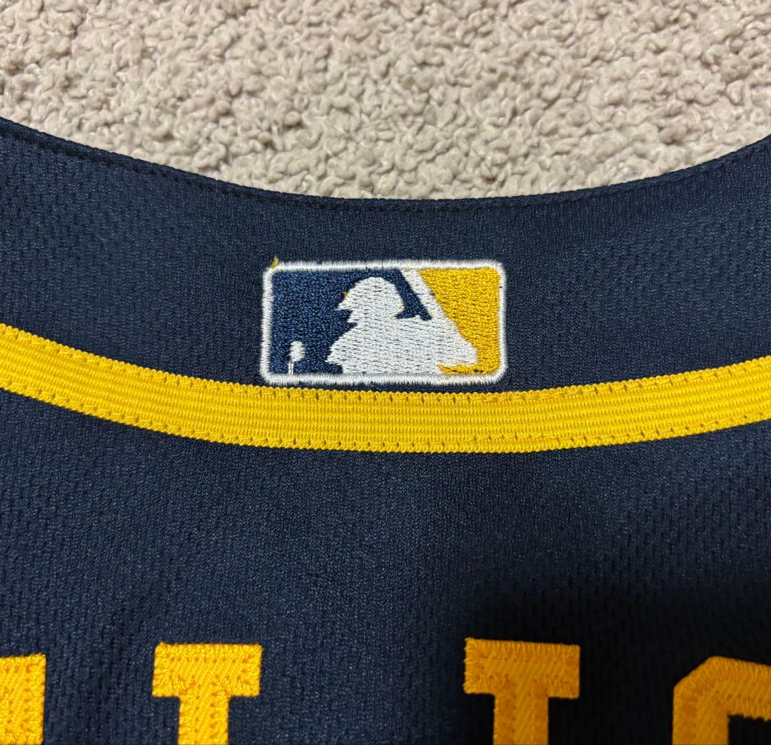 MLB ミルウォーキー ブルワーズ クリスチャン イエリッチ　ユニフォーム
