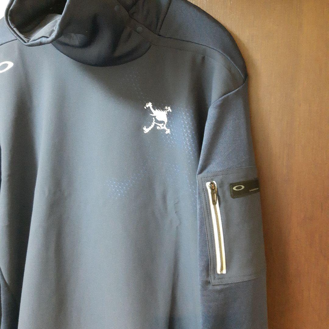 新品　オークリーゴルフ　メンズウエア　スカルタートルネックミドル　長袖シャツ