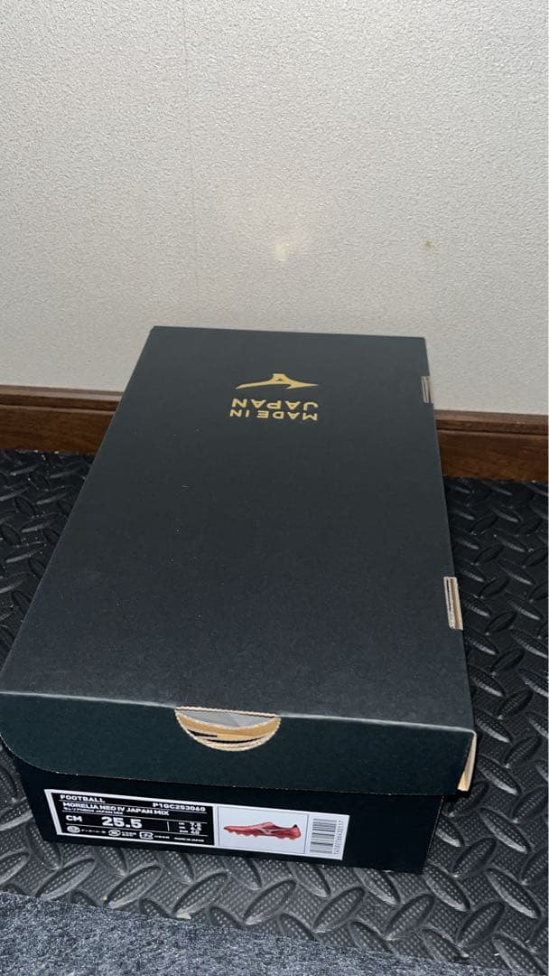 新品　40周年限定　ミズノ　モレリア ネオ4 JAPAN MIX 25.5