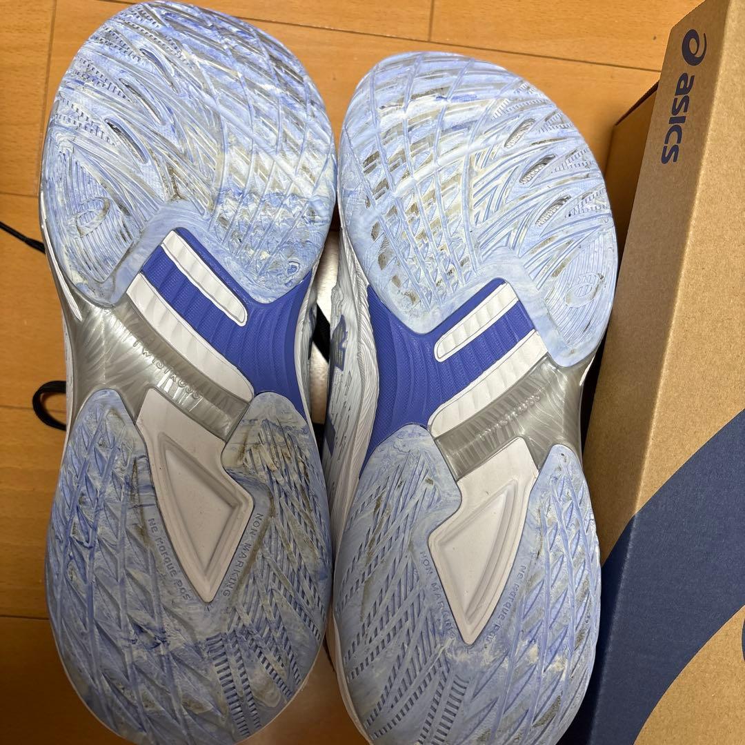 ASICS V-SWIFT FF MT4バレーボールシューズ 28.5