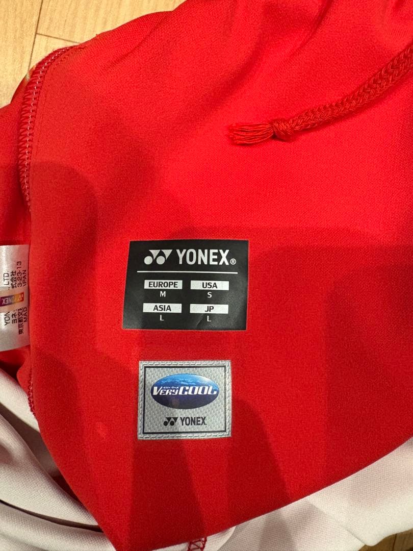 Δ*タ様 YONEX バドミントンパンツ L 赤 幾何学模様