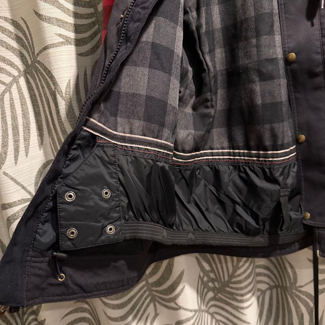 BURTON　スノーボードウェア　Mサイズ