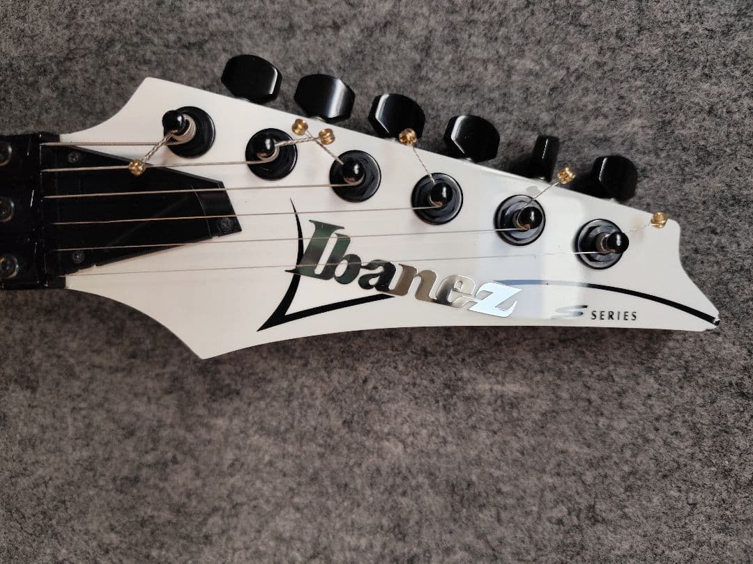 ibanez S570B(美品)