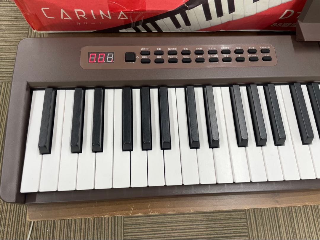 電子ピアノ　88鍵盤　充電タイプ　スリム軽量 マホガニー